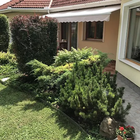 Villa Relax Vendeghaz *